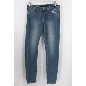 Harper Skinny Jeans Medium Wash Size 26 Inseam 28